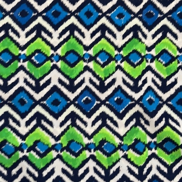 Ruby Rd women’s surfs up geo print navy and green top Size 10 P - Picture 3 of 9